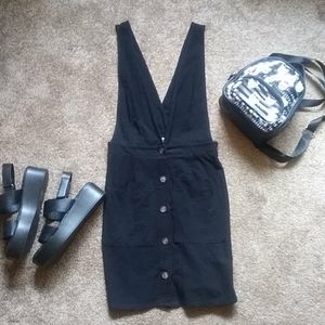 Black Plunge Front Buttoned Pinafore Dress